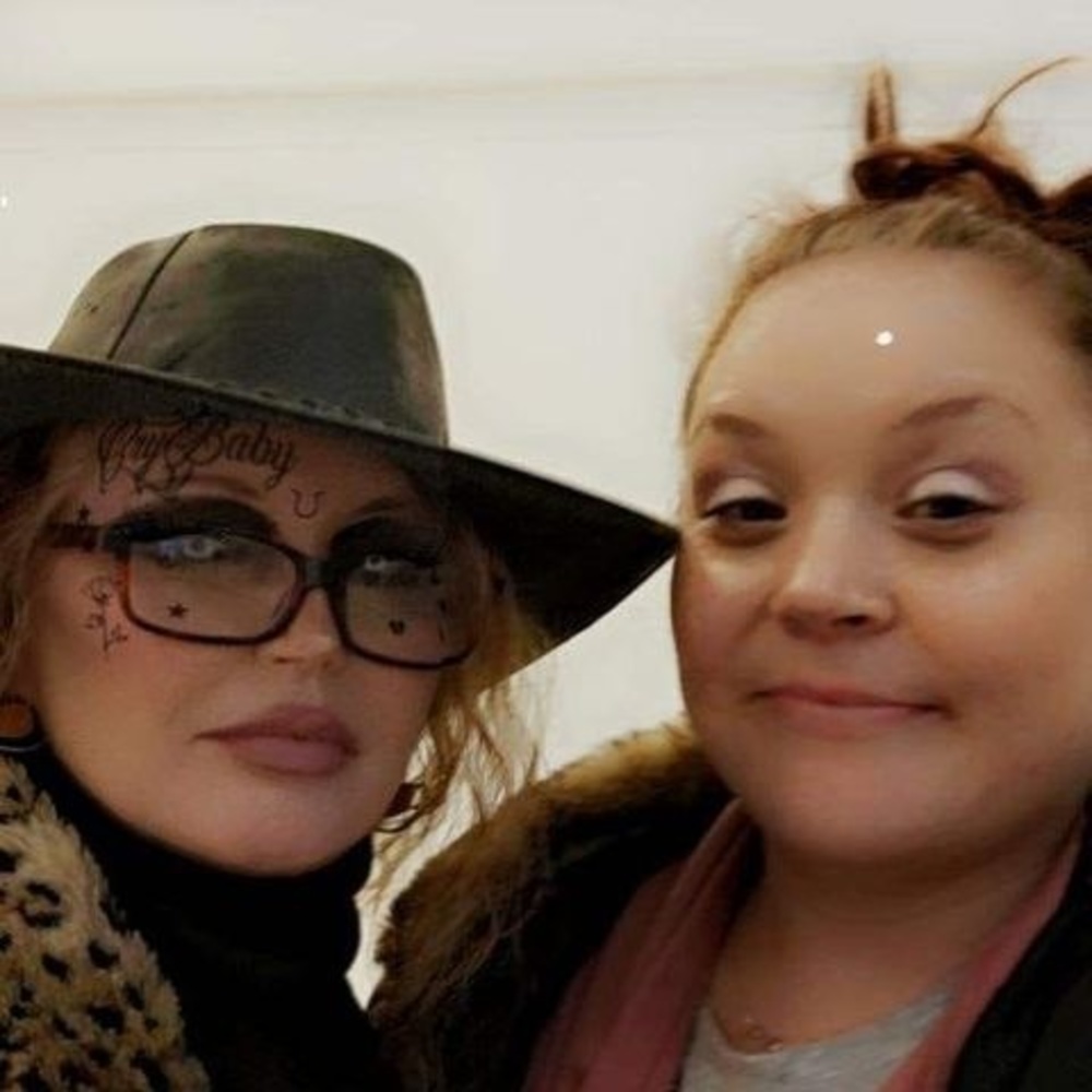 Meet your Posher, Kelly